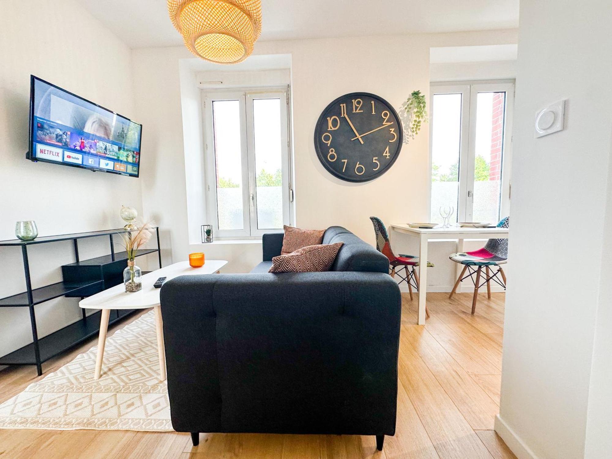 Ferienwohnung New: Agreable & Lumineux *Gare* Guingamp Exterior foto